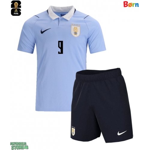 Uruguay Darwin Nunez #9 Replika Babytøj Hjemmebanesæt Børn VM 2026 Kortærmet (+ Korte bukser)